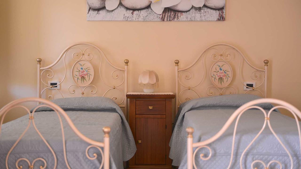 La Locanda Francigena Bed and Breakfast Lucca Eksteriør billede